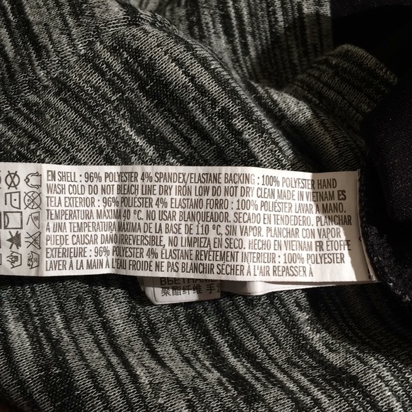 Forever 21 girls size S zip up vest (532) - Picture 4 of 4